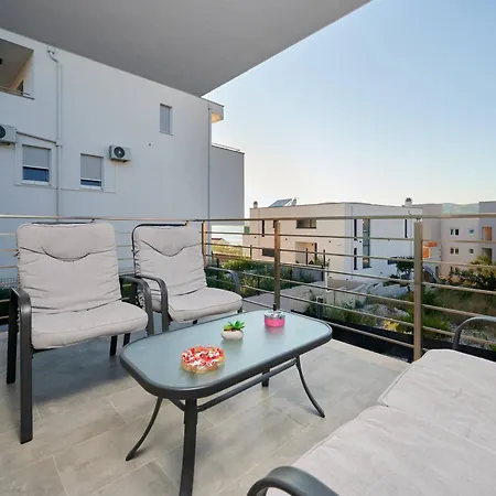 Apartman Luxury Giovanni With Pool