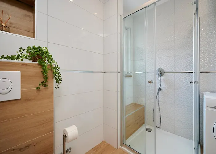 Luxury Giovanni With Pool