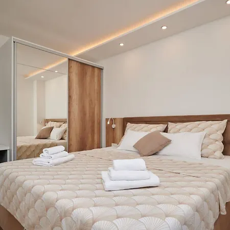 Luxury Giovanni With Pool Trogir