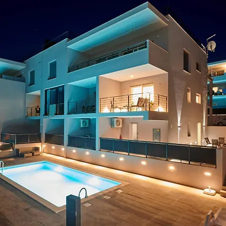 Apartment Luxury Giovanni With Pool Trogir