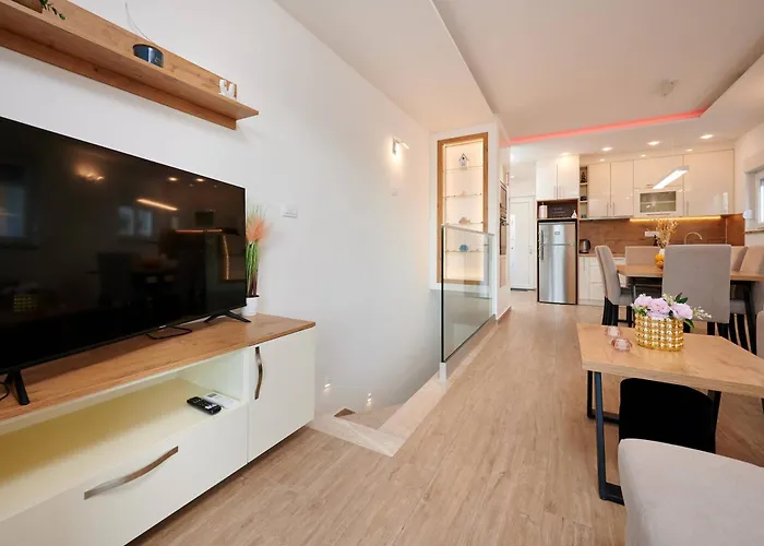 Appartement Luxury Giovanni With Pool
