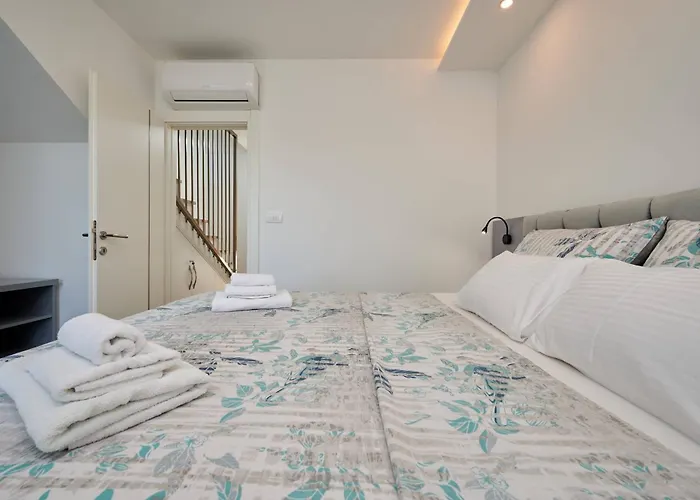 Appartement Luxury Giovanni With Pool Trogir